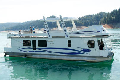 Dog-friendly Sapphire houseboat rental available at Emerald Cove Marina on Bullards Bar lake.